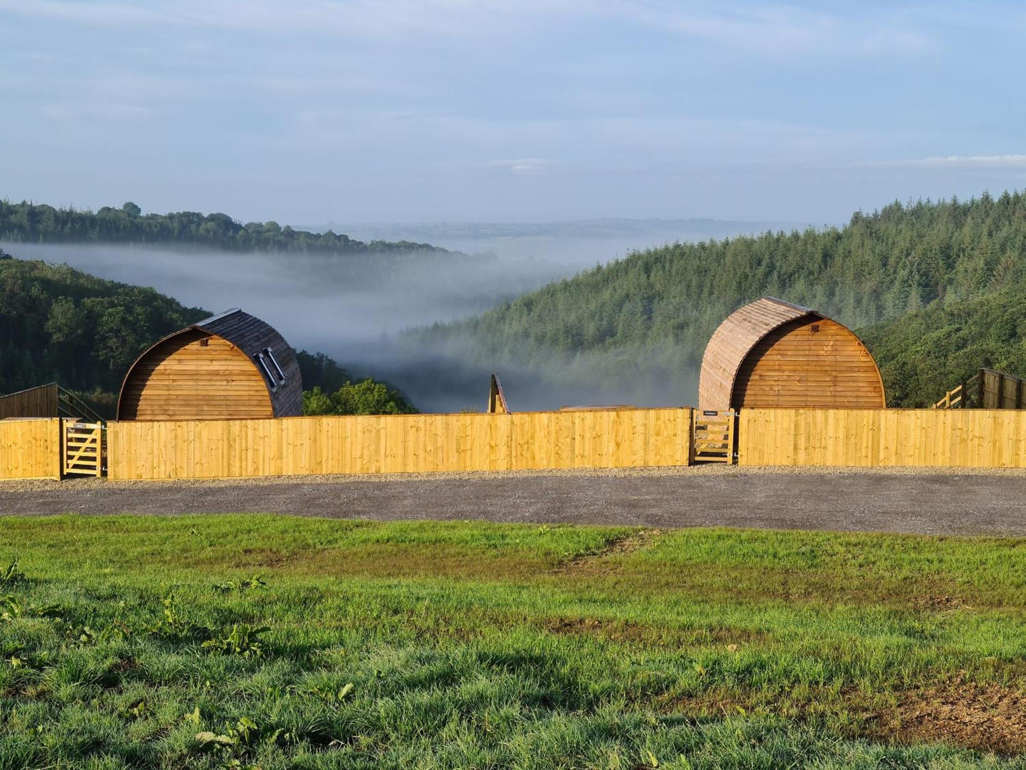 Rivendell Farm By Wigwam Holidays Carmarthen Dış mekan fotoğraf