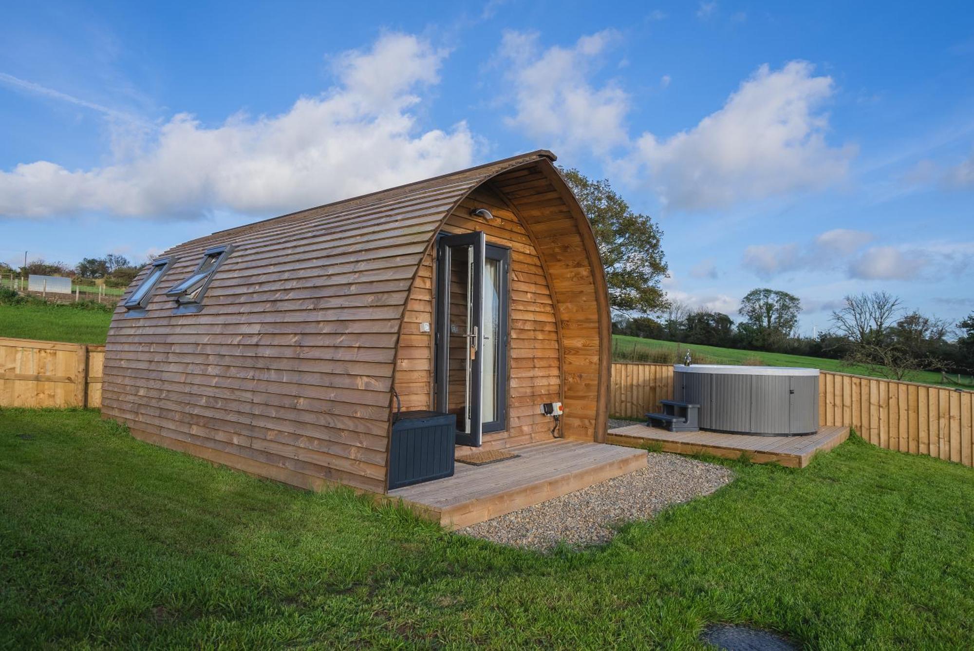 Rivendell Farm By Wigwam Holidays Carmarthen Oda fotoğraf